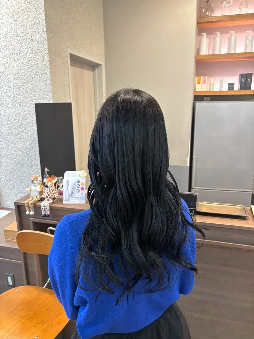 ロング カラー 透明感カラー カット ヘアカラー トリートメント あべ ゆうかのヘアスタイル