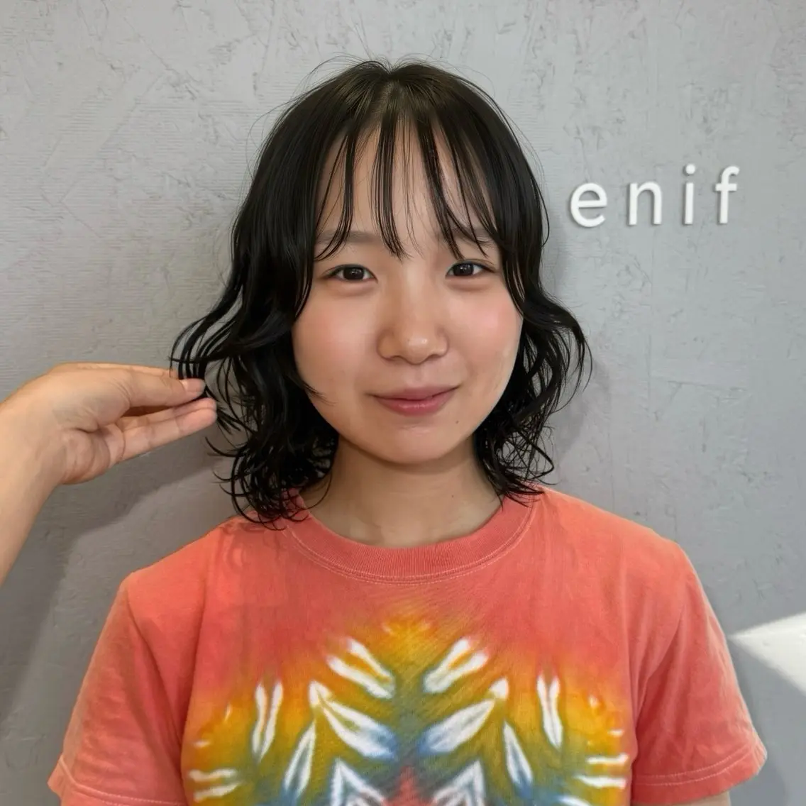 ミディアム パーマ カット パーマ 🤍ENIF ハヤシアヤナ🤍のヘアスタイル