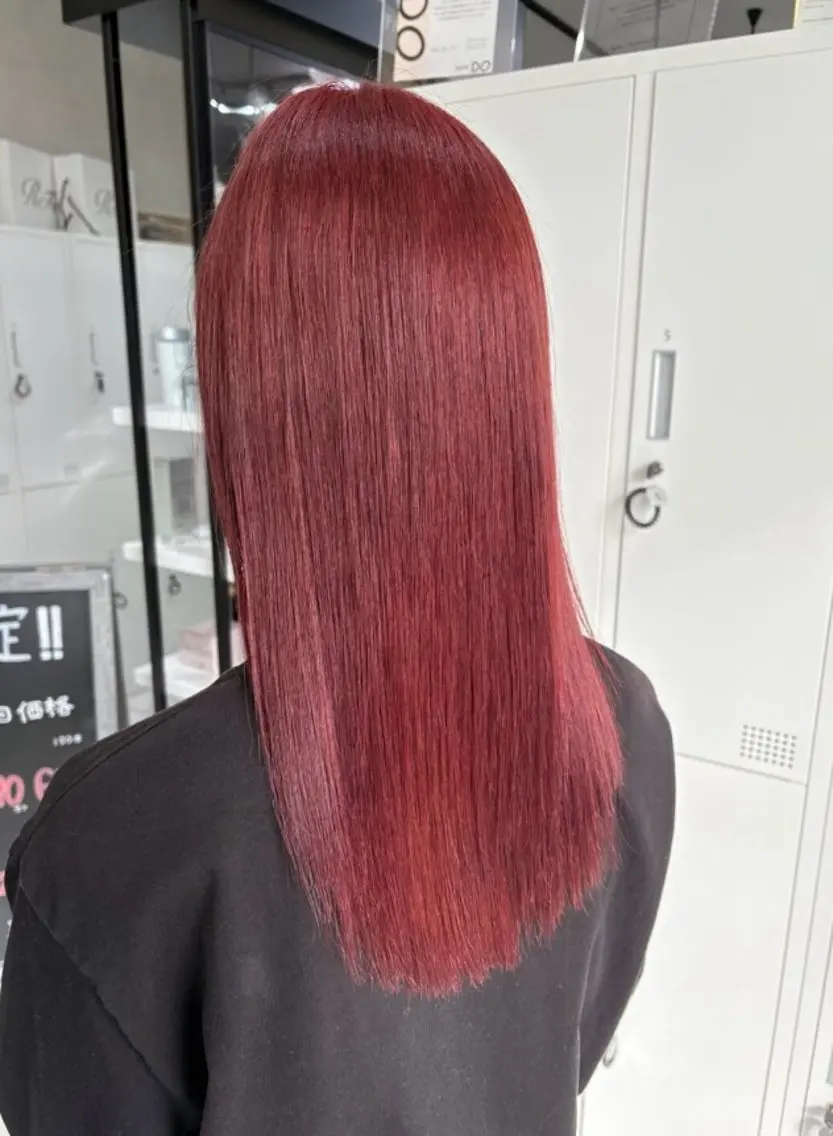 ロング カラー レッドカラー GRANDEUR natsukiのヘアスタイル