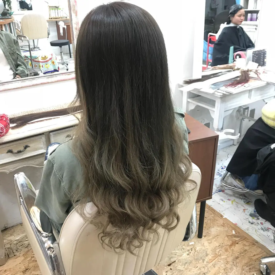 カラー 💘カラー人気No. 1💘SAYAのヘアスタイル