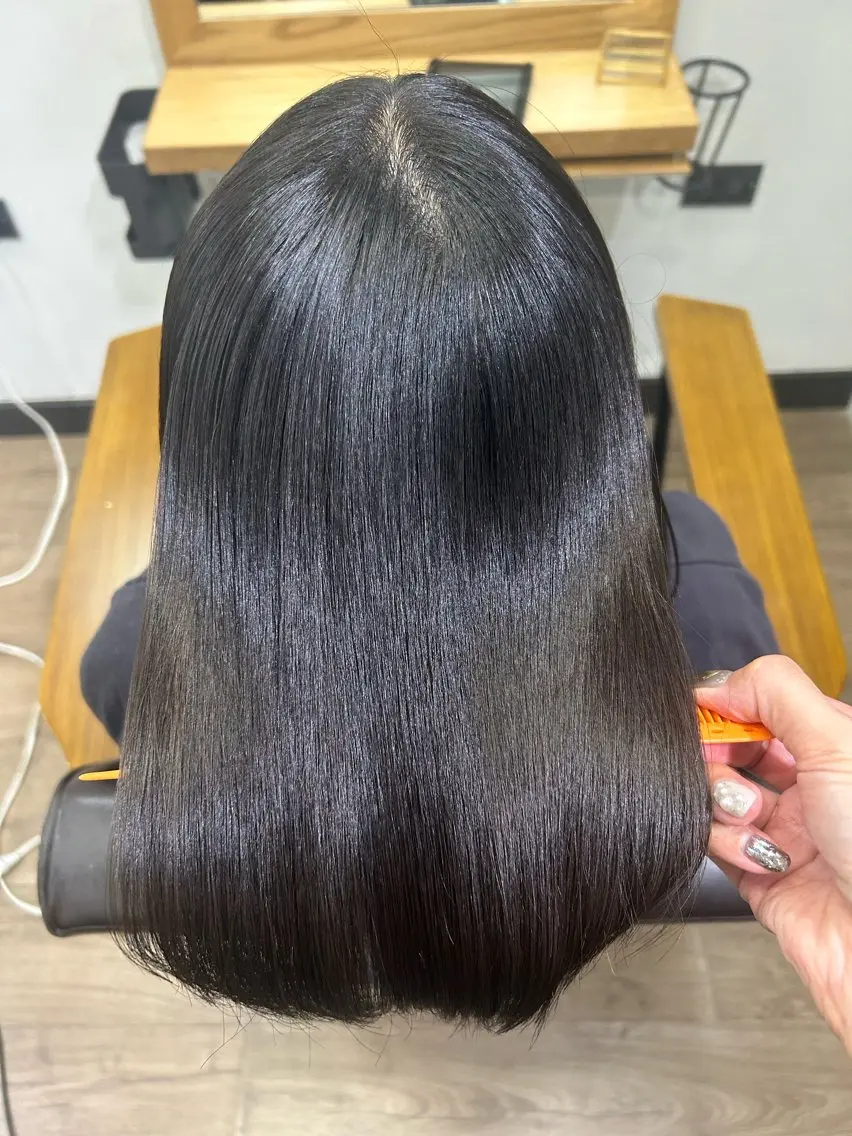ミディアム カラー パーマ AnFye forprcoのヘアスタイル