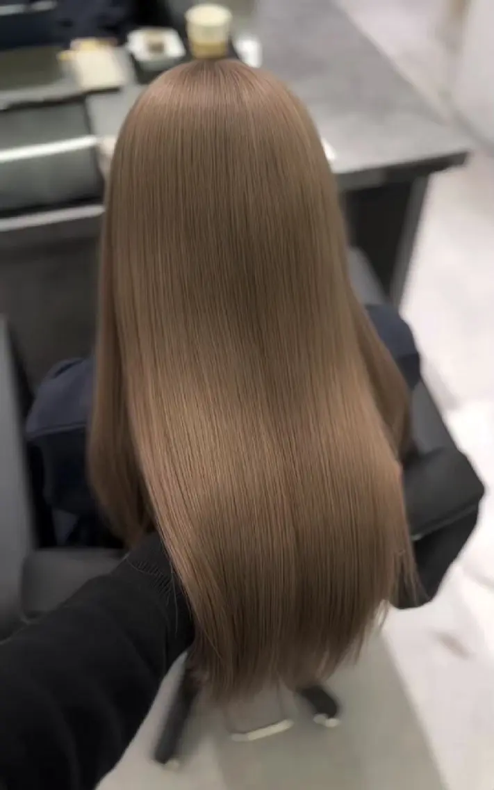 カラー バレイヤージュ ブリーチ ハイライトカラー インナーカラー 髪質改善 piLLon 心斎橋のヘアスタイル