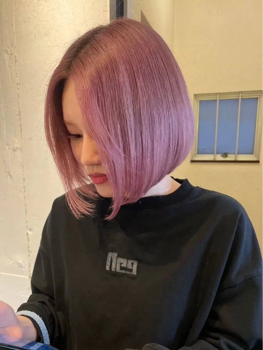 ショート カラー カット ヘアカラー トリートメント hisano / ハイトーン・透明感のヘアスタイル