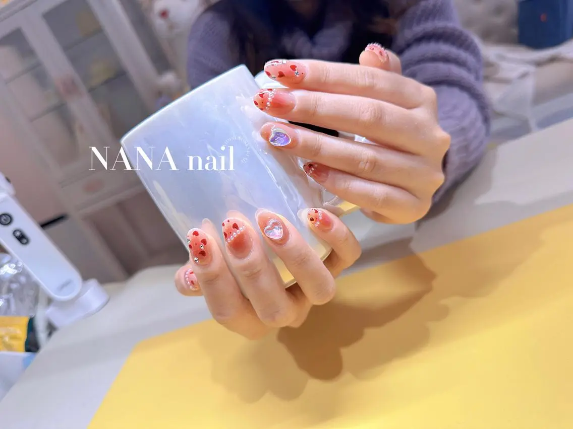 ネイル ハンドネイル ハンドケア NANA NAILのネイルデザイン