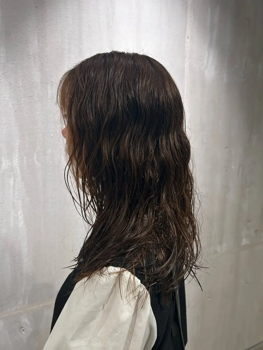 セミロング パーマ カット パーマ tote. 成瀬晃のヘアスタイル