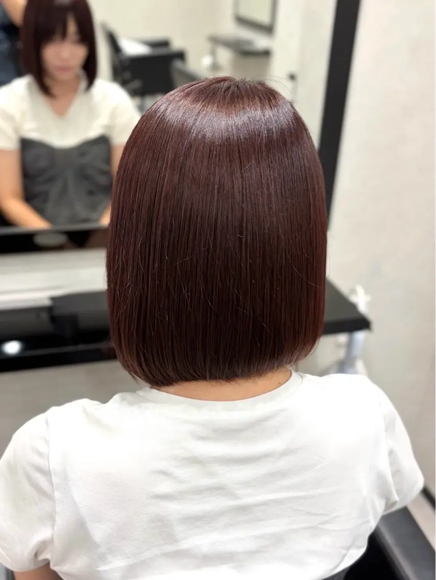 ショート ピンクブラウン ヘアカラー トリートメント 福島 あいりのヘアスタイル
