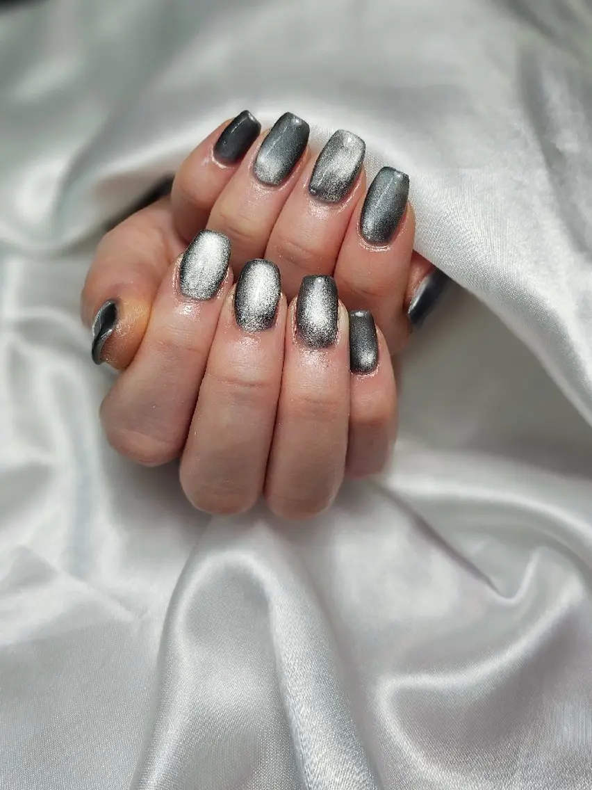 ネイル マグネットネイル Ra: Nail   라: 네일のネイルデザイン