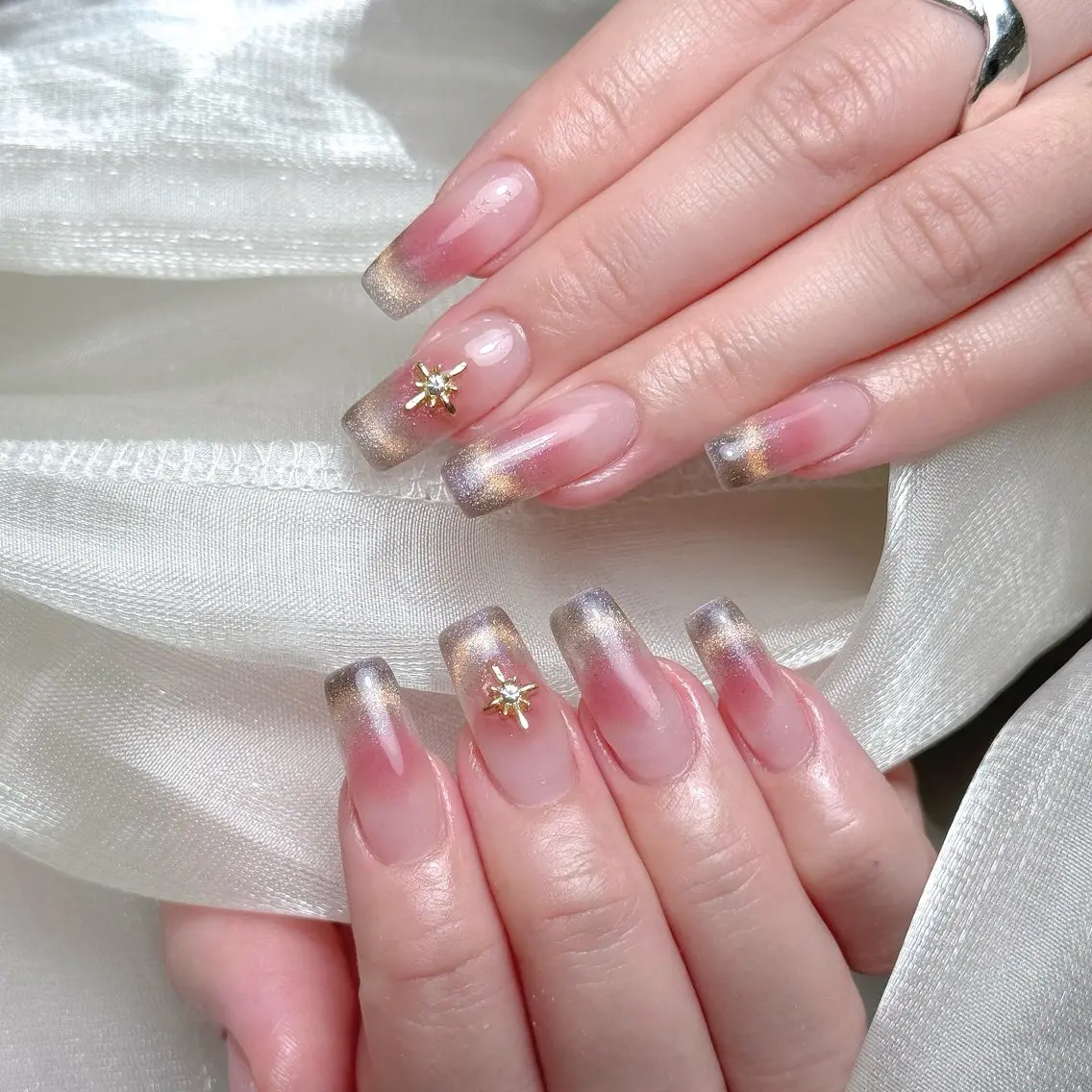 ネイル ハンドネイル Maggie Nail🦩のネイルデザイン