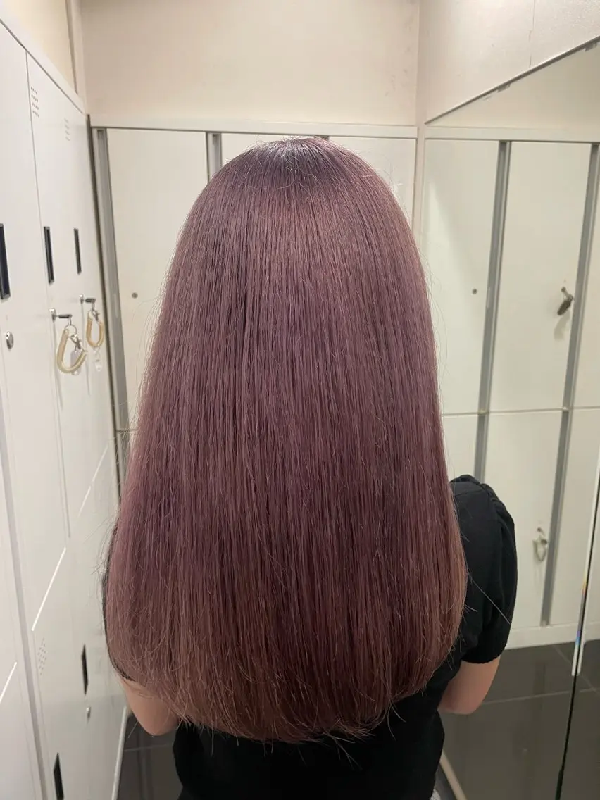 ミディアム カラー ヘアカラー トリートメント ハイトーン/レイヤー 似合わせ・ユキノのヘアスタイル