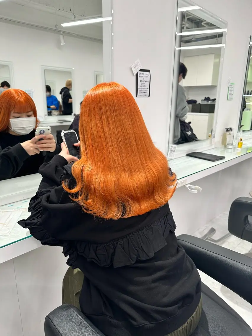 ロング カラー 🩷暖色カラー🩷 BONのヘアスタイル
