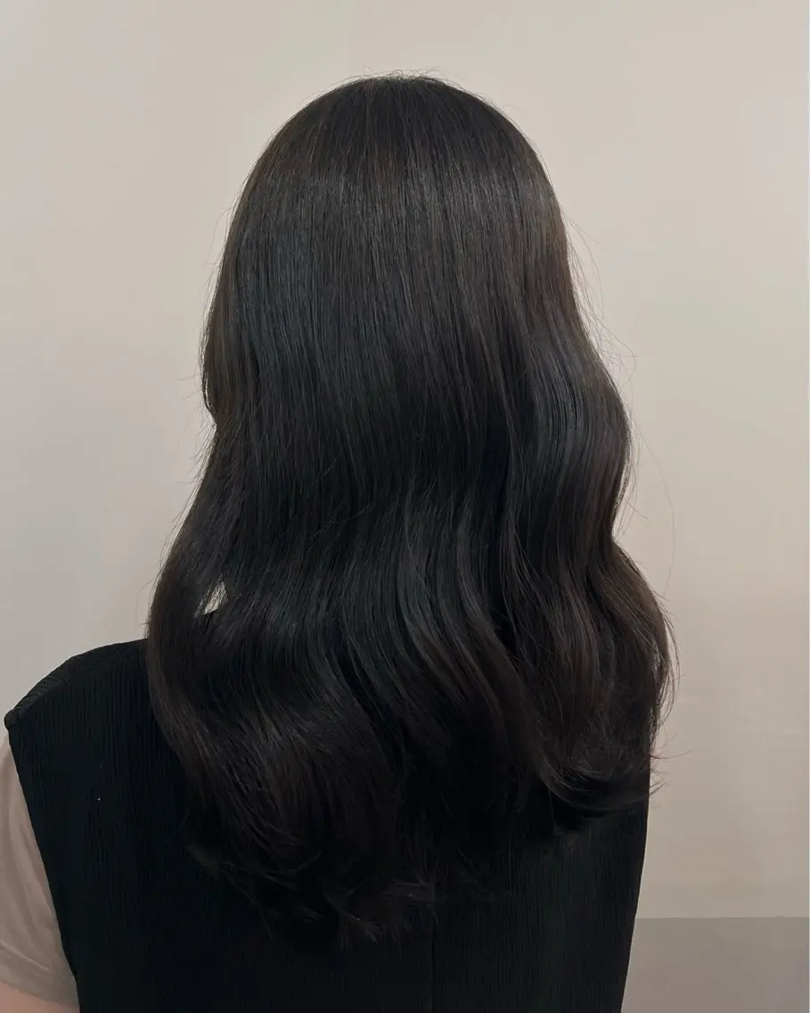セミロング カラー ブリーチ ブラウンカラー 透明感カラー デザインカラー ハイトーンカラー ヘアカラー トリートメント sayuri /大阪・心斎橋美容師のヘアスタイル