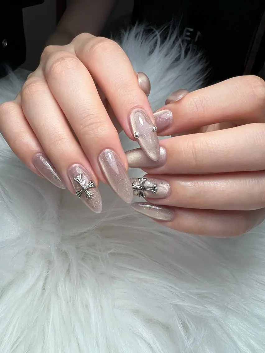 ネイル miku 🦋nailのネイルデザイン