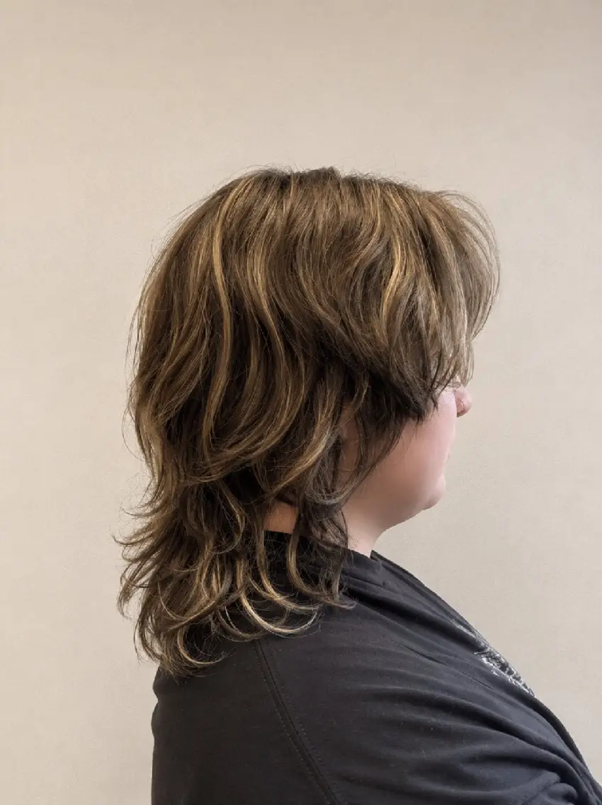 ミディアム カラー ハイライトカラー ハイライト ウルフカット カット ヘアカラー トリートメント ANDIAMO栄 chisatoのヘアスタイル