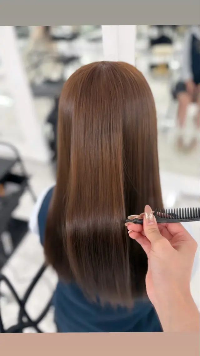 ロング マツエク／レイヤー カット あんじゅのヘアスタイル