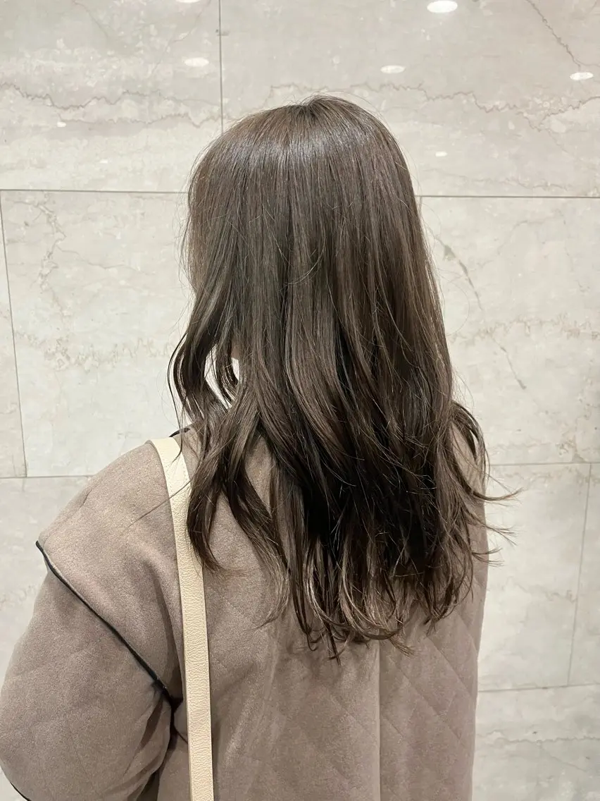 ロング カラー haruka / CosyVelvetのヘアスタイル