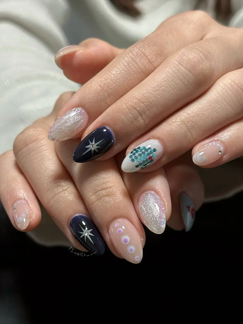 ネイル ハンドネイル フットネイル ハンドケア TS. nails___のネイルデザイン