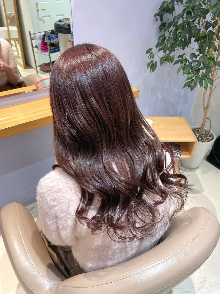 ロング カラー イルミナカラー レイヤーカット KINGDOM UEDA IKUMIのヘアスタイル