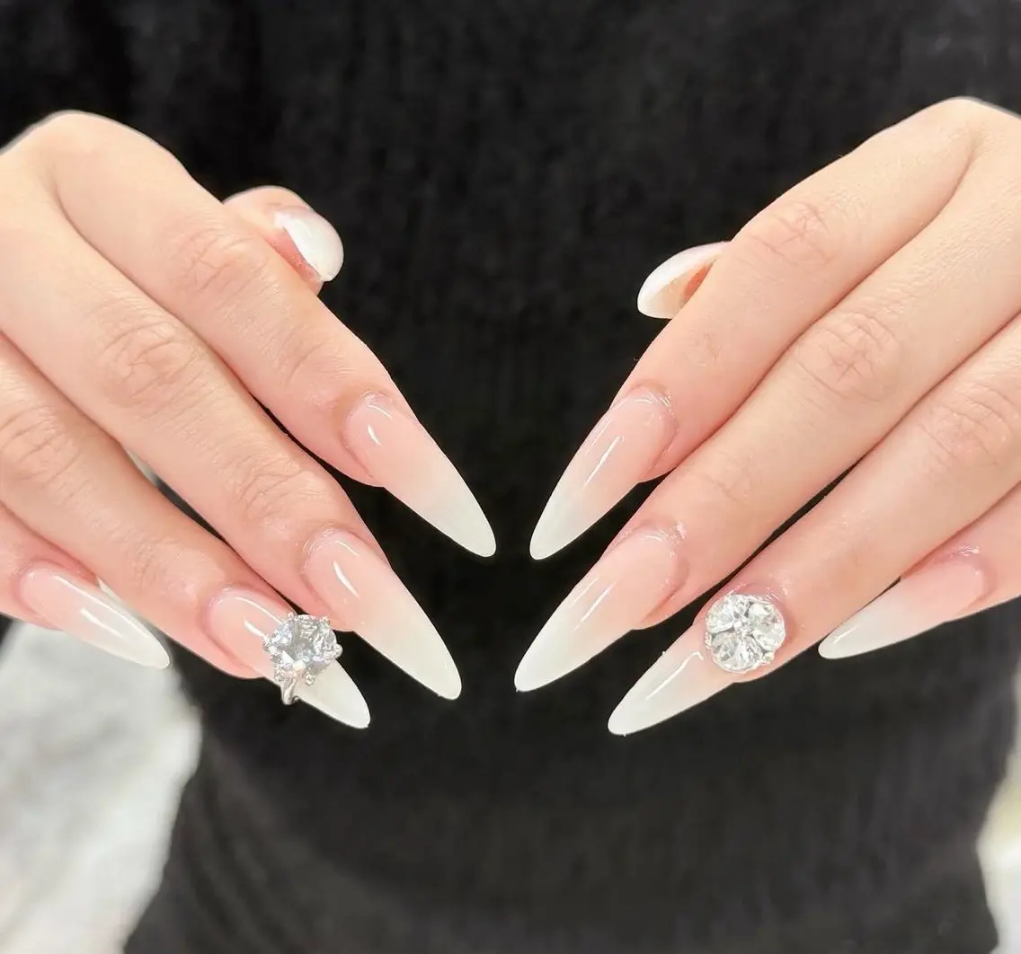 ネイル RE Nail 🎀Rin🧸のネイルデザイン