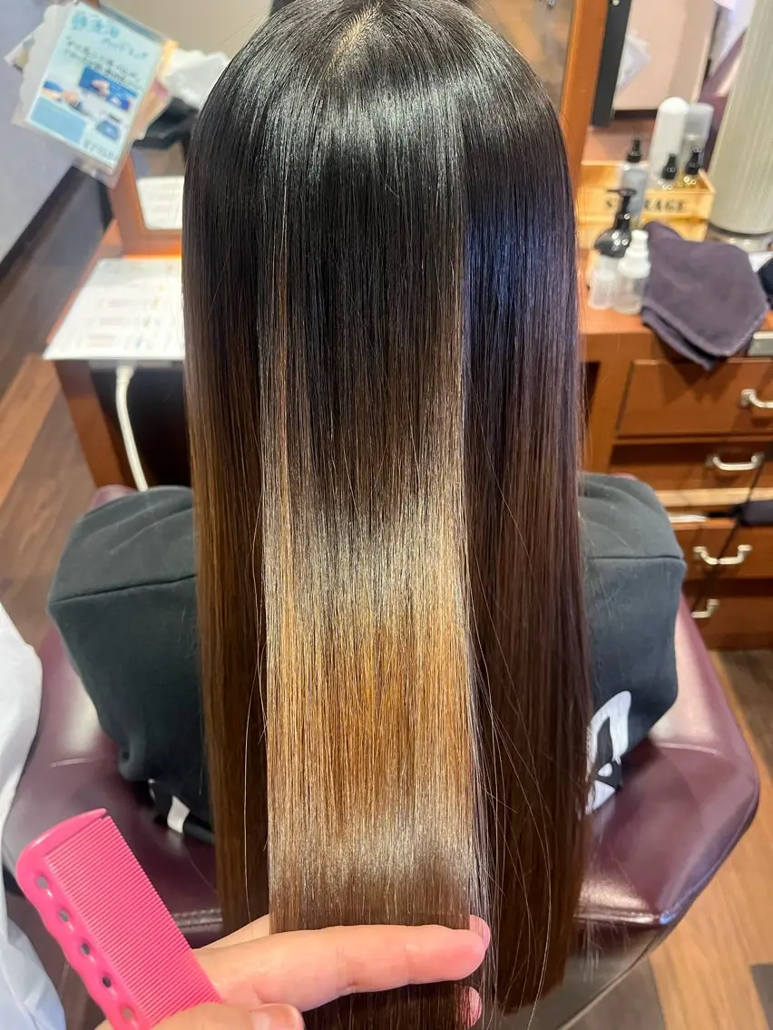 ロング 縮毛矯正 トリートメント よしだ しおりのヘアスタイル