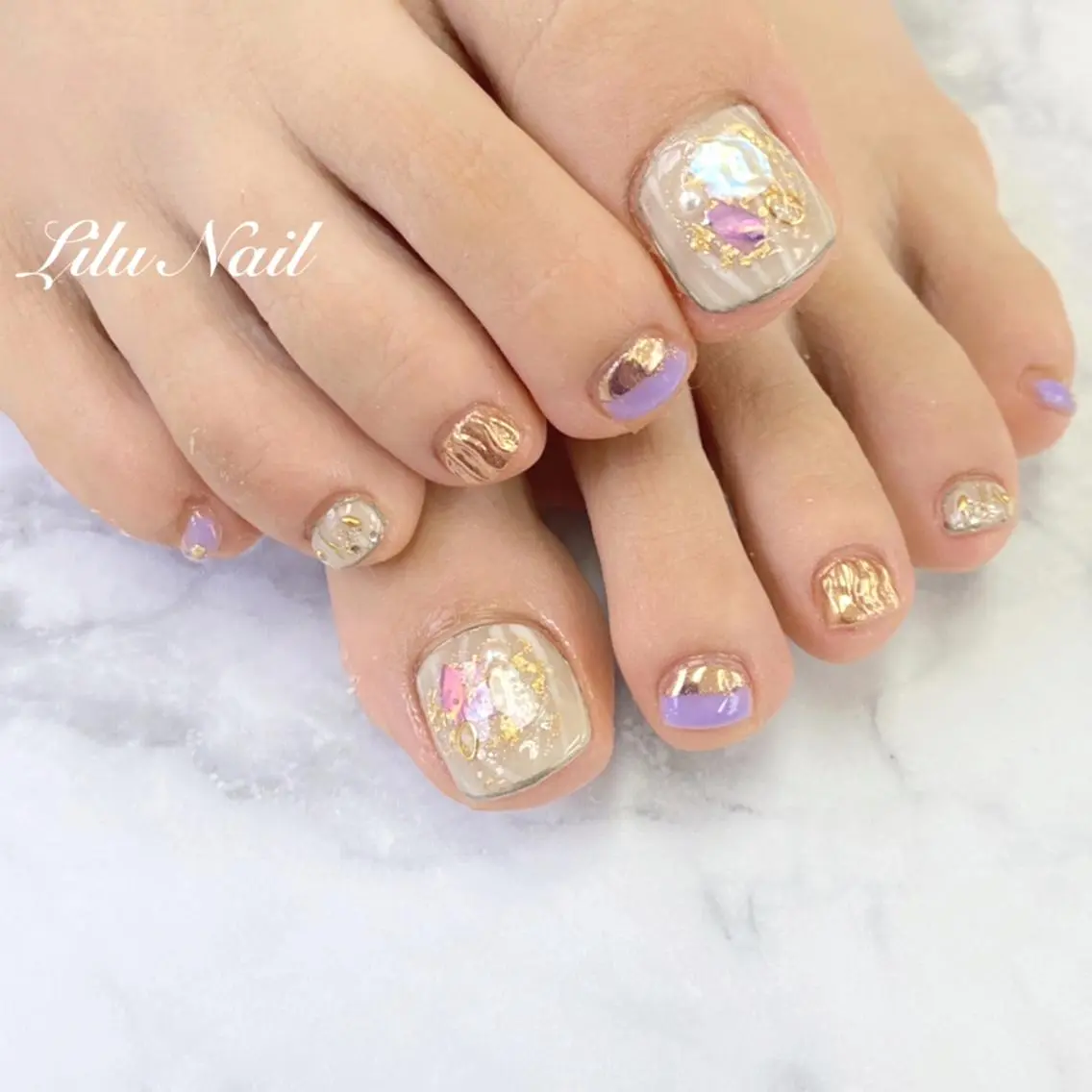 ネイル ニュアンスネイル モチの良さ◉ フィルインネイル♡のネイルデザイン