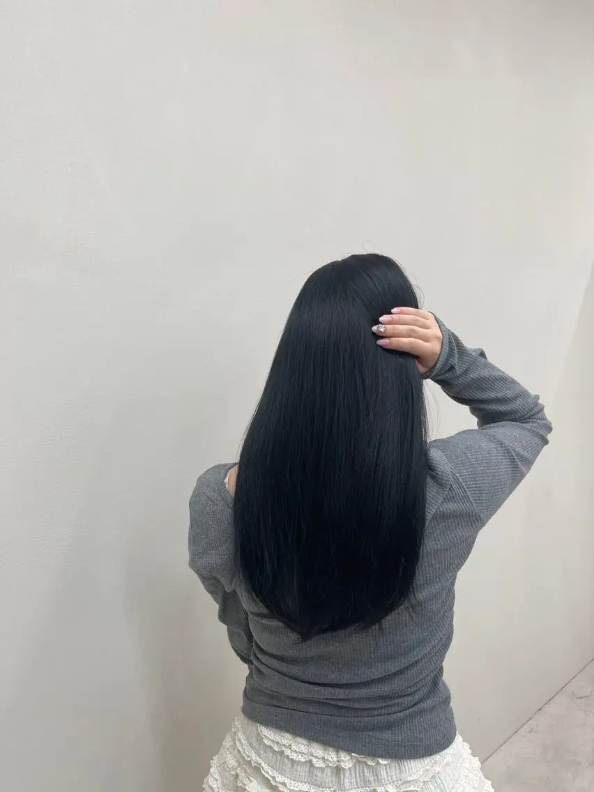 ロング カラー ブラウンカラー ナチュラルブラウン ヘアカラー 透明感カラー⭐️ Takumaのヘアスタイル