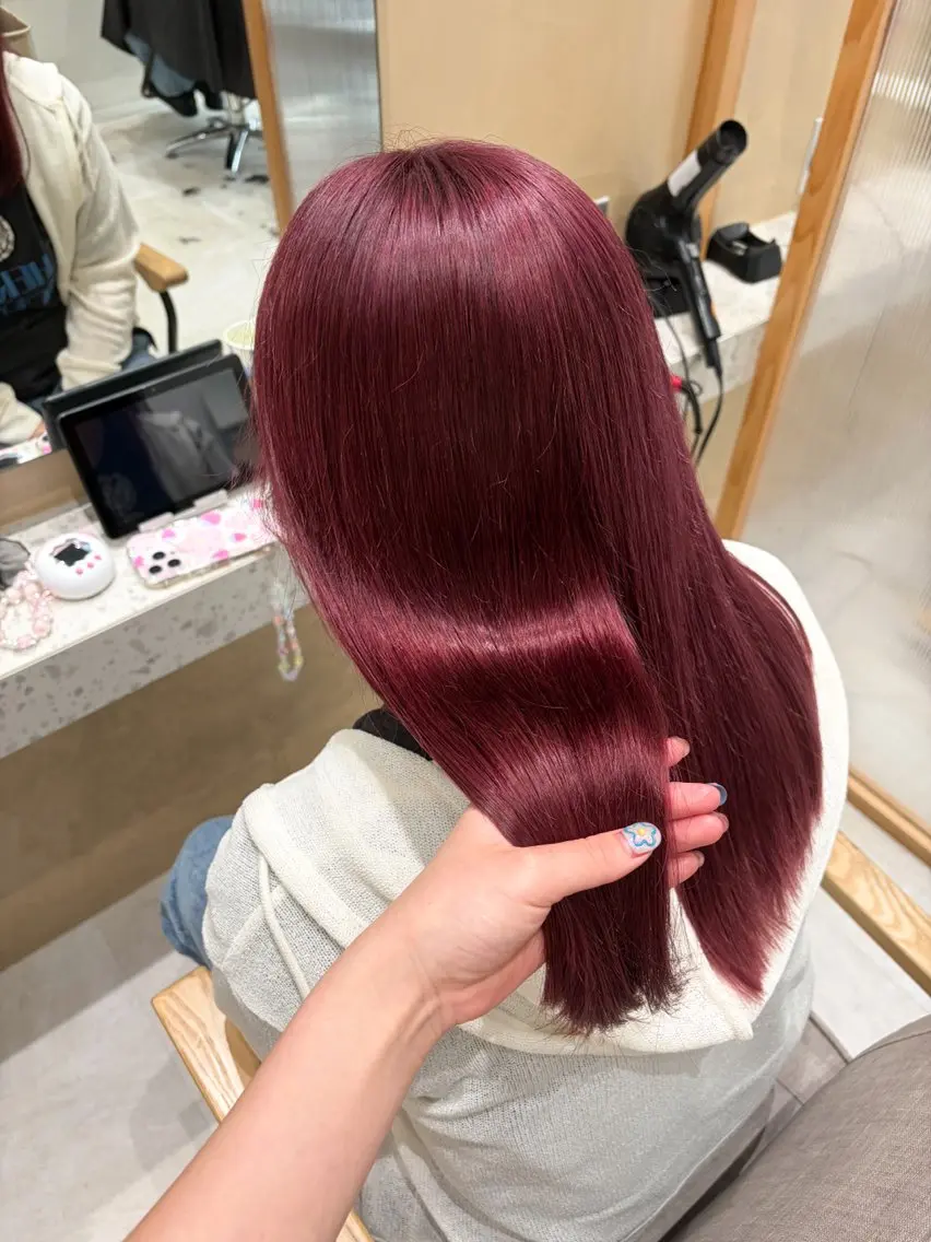 セミロング カラー ブリーチ レッドカラー カット ヘアカラー 🫧艶髪ボブ🫧 チカのヘアスタイル