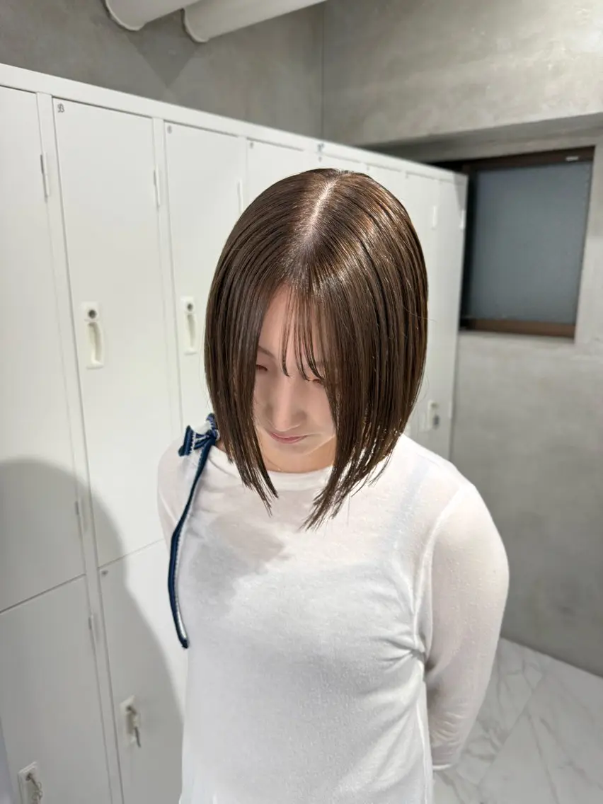 カット ヘアカラー sena⌇ベージュ⌇ ブリーチなしWカラーのヘアスタイル