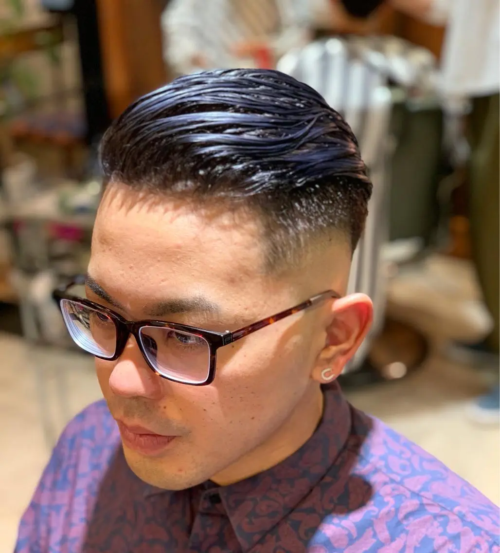 ショート カラー メンズ カット ヘアカラー トリートメント 🎱メンズフェード 特化HYOGA🎱のヘアスタイル