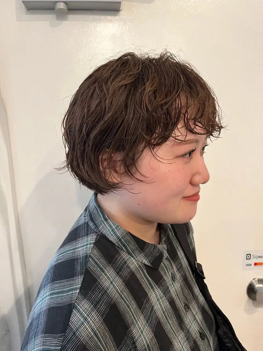 ショート カラー パーマ パーマ ✴︎UNU ✴︎モエカのヘアスタイル