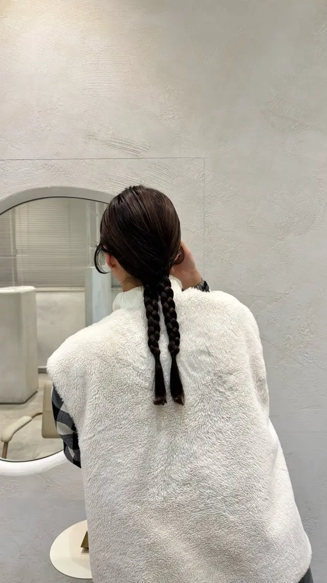 ロング 佐々木 彩羽のヘアスタイル