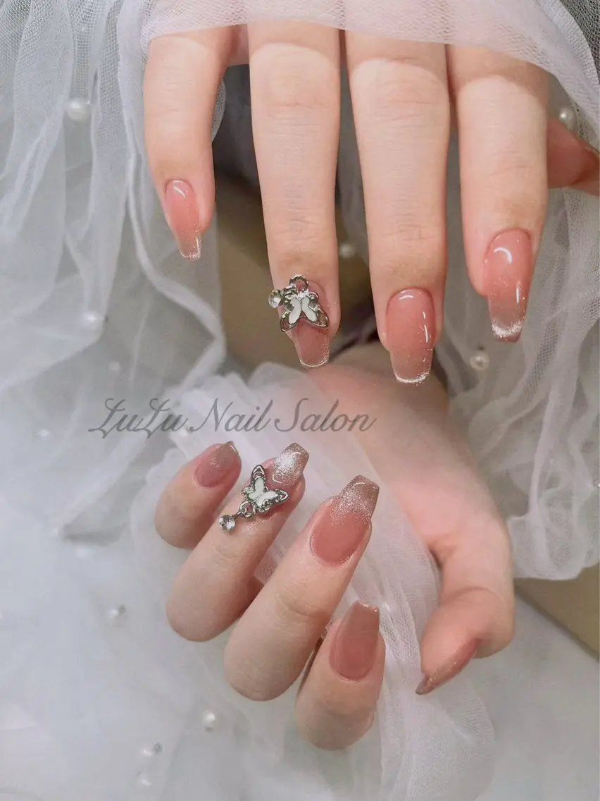 ネイル ハンドネイル LU LU NailSalonのネイルデザイン