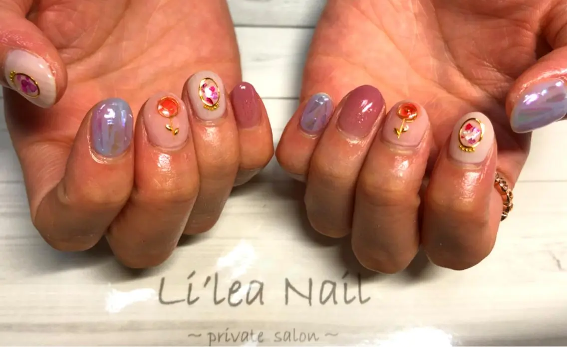 ネイル Li'leaNail AINAのネイルデザイン