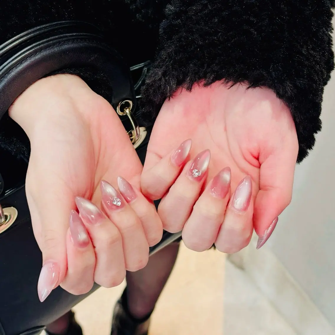 ネイル マグネットネイル ネイルチップ ハンドネイル 🐰WOLTOKYO 🐰池袋mikaのネイルデザイン