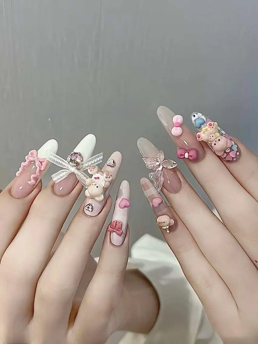 🎊人気NO.1🎊ケア込み・チップ長さ出し10本+アートやり+パーツつけ放題🩷🩵の写真