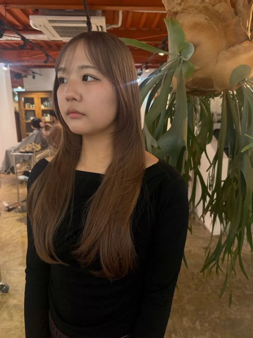 ロング カット ヘアカラー トリートメント 小野江 祐李のヘアスタイル