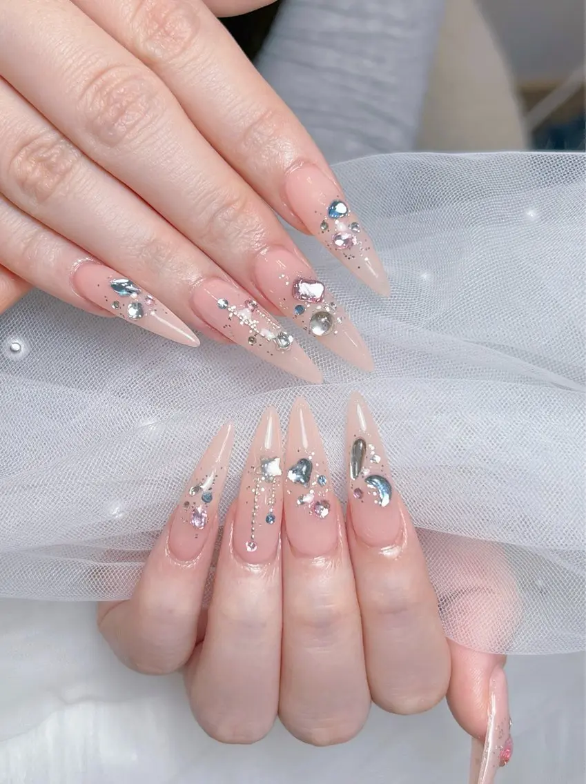 ネイル アートネイル オーロラネイル チークネイル 長さ出し フットネイル Miya _nailのネイルデザイン