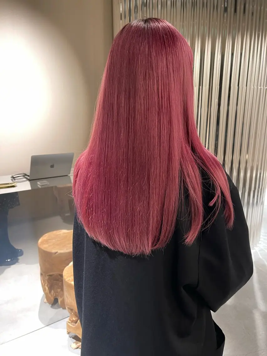 ロング カラー ブリーチ ケアブリーチ ピンクカラー カット ヘアカラー トリートメント 5/29当日予約可 似合わせレイヤー矢作のヘアスタイル