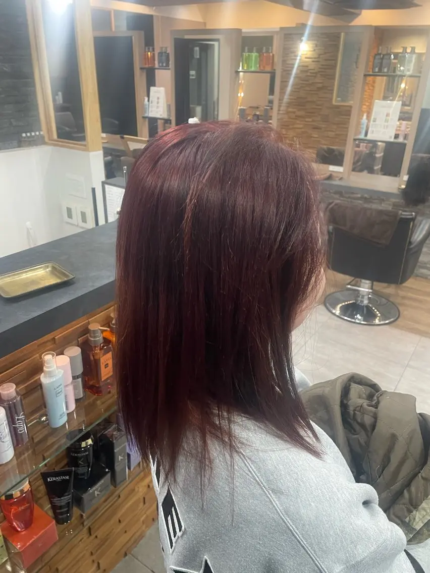 ミディアム RIEブリーチ& エクステ特化型のヘアスタイル