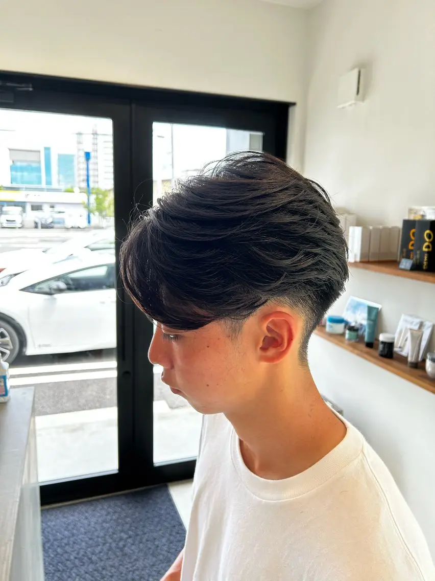 ショート メンズ センターパート メンズパーマ カット メンズの圧倒的技術 /玉城　吹武稀のヘアスタイル