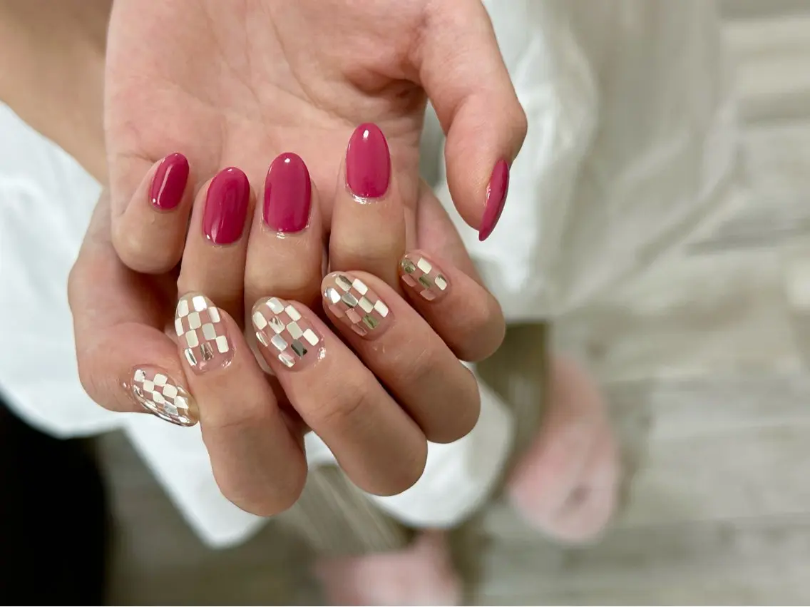 ネイル ホログラムネイル three 0 nail spaceのネイルデザイン