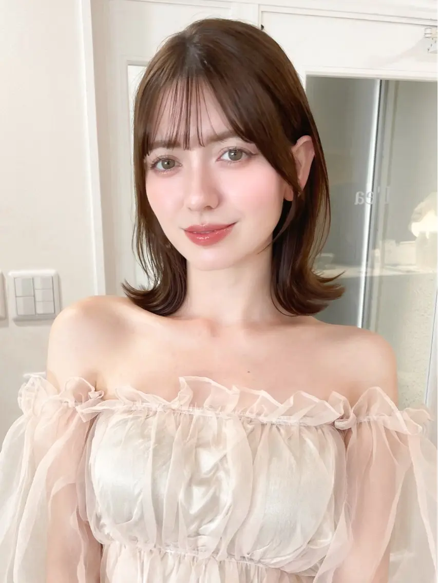 ミディアム カラー バレイヤージュ ベージュカラー ブリーチ ケアブリーチ ダブルカラー カット ヘアカラー トリートメント ミディアム/顔周り/ ベージュ🌼mayuのヘアスタイル