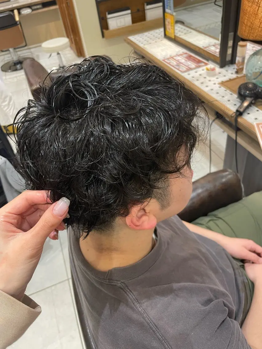 パーマ EARTH✂️ 榎谷吏織のヘアスタイル