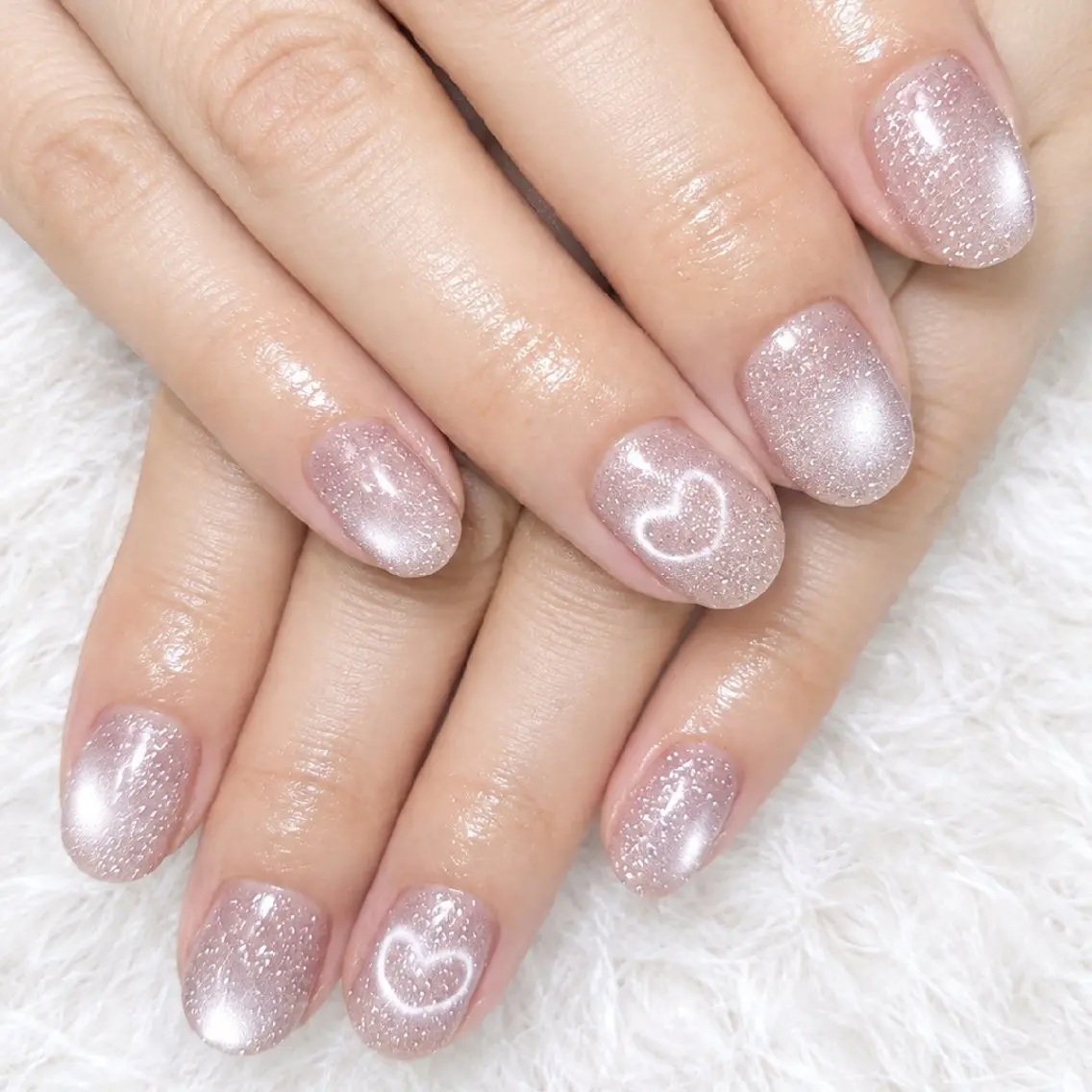 ネイル マグネットネイル ハンドネイル WB,nail 🤍 KOKORO のネイルデザイン