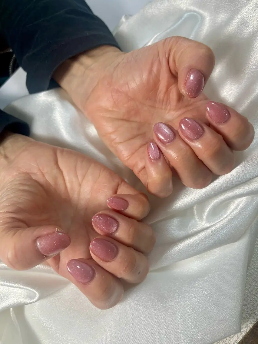 ネイル オーロラネイル 桜ネイル フラッシュネイル フラッシュマグ フラワーネイル ハンドネイル kiki nail たまプラーザのネイルデザイン