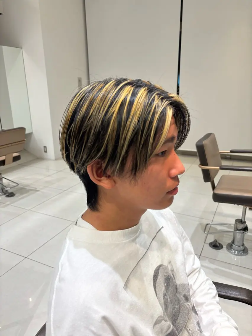 カラー メンズ メンズハイライト ハイライトカラー 池田 悠人のヘアスタイル