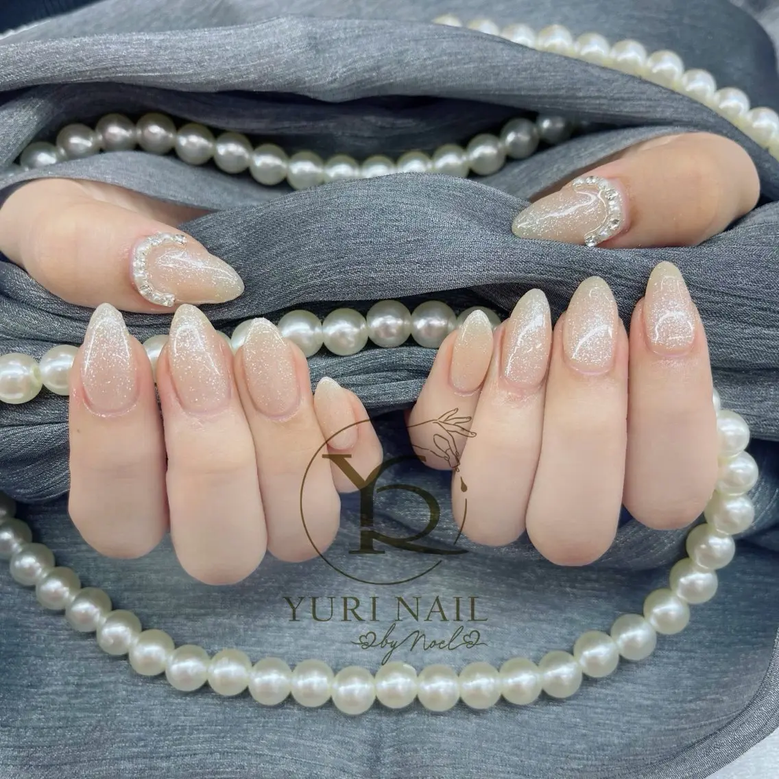 ネイル ハンドネイル フットネイル ハンドケア YURI Nail NARITAのネイルデザイン