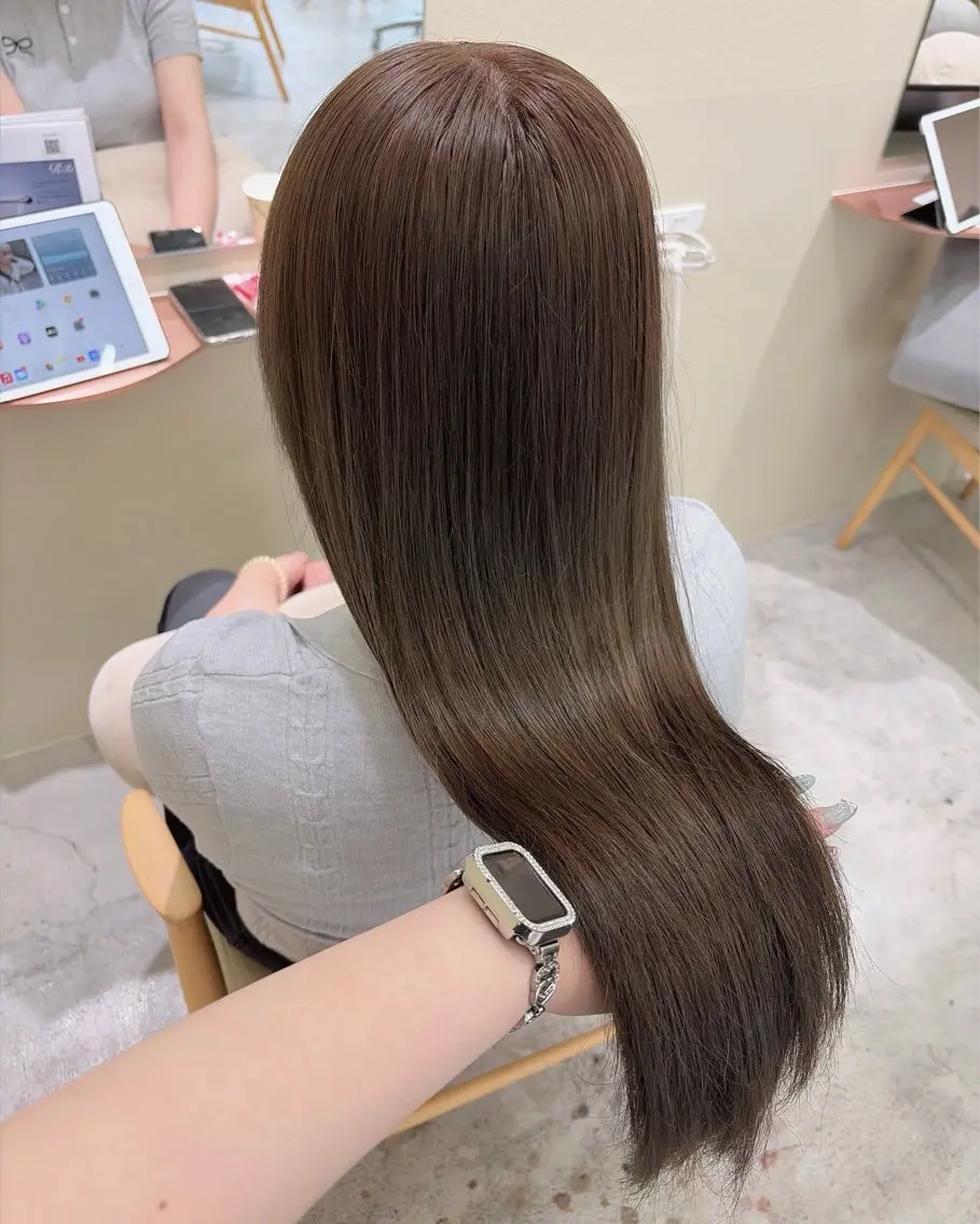 ロング ヘアカラー Ririka /透明感カラーのヘアスタイル