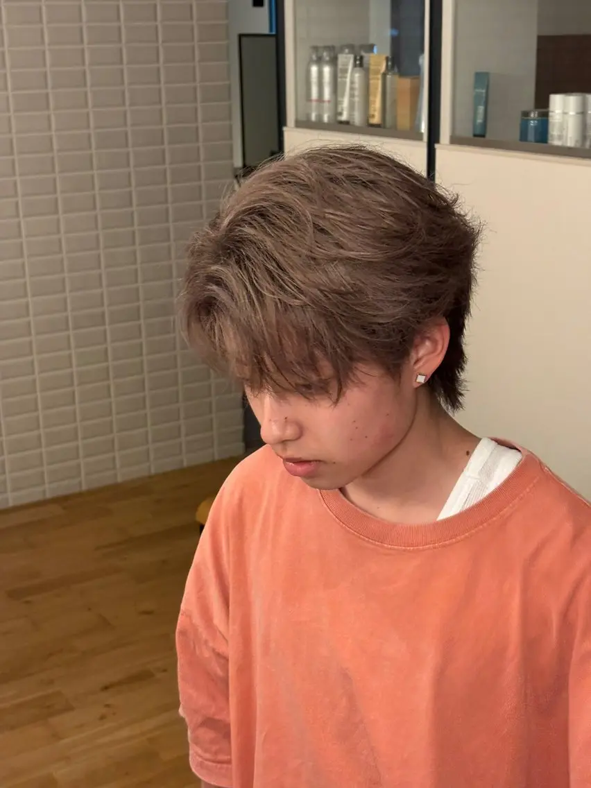 ショート カラー さきた ひかるのヘアスタイル