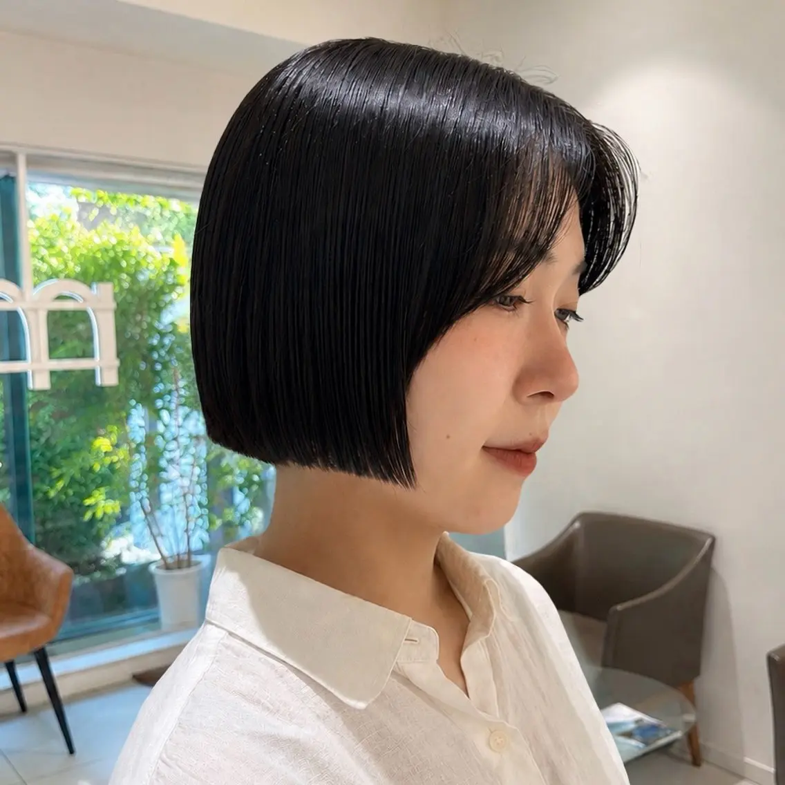 ショート 切りっぱなしボブ ボブ カット トリートメント 暖色カラー/ボブ/ 銀座/モエのヘアスタイル