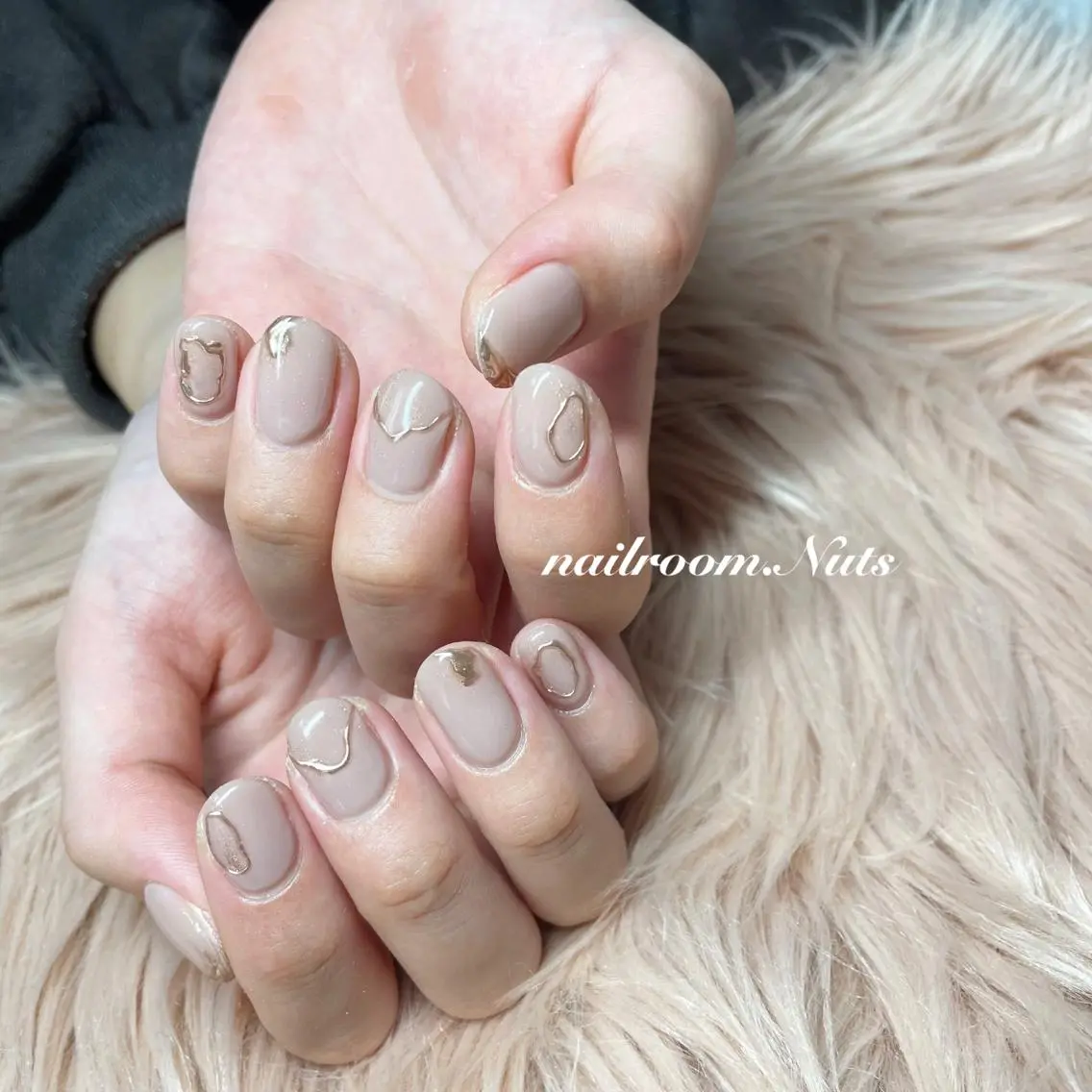 ネイル ハンドネイル nailsalon Nutsのネイルデザイン
